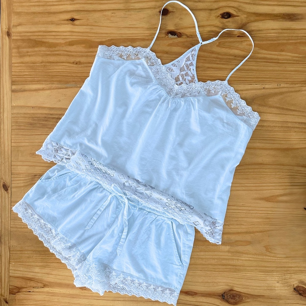In Bloom Pretty Women's Cami & Shorts 2 Piece Set Sleepwear Lace Blue & White XL